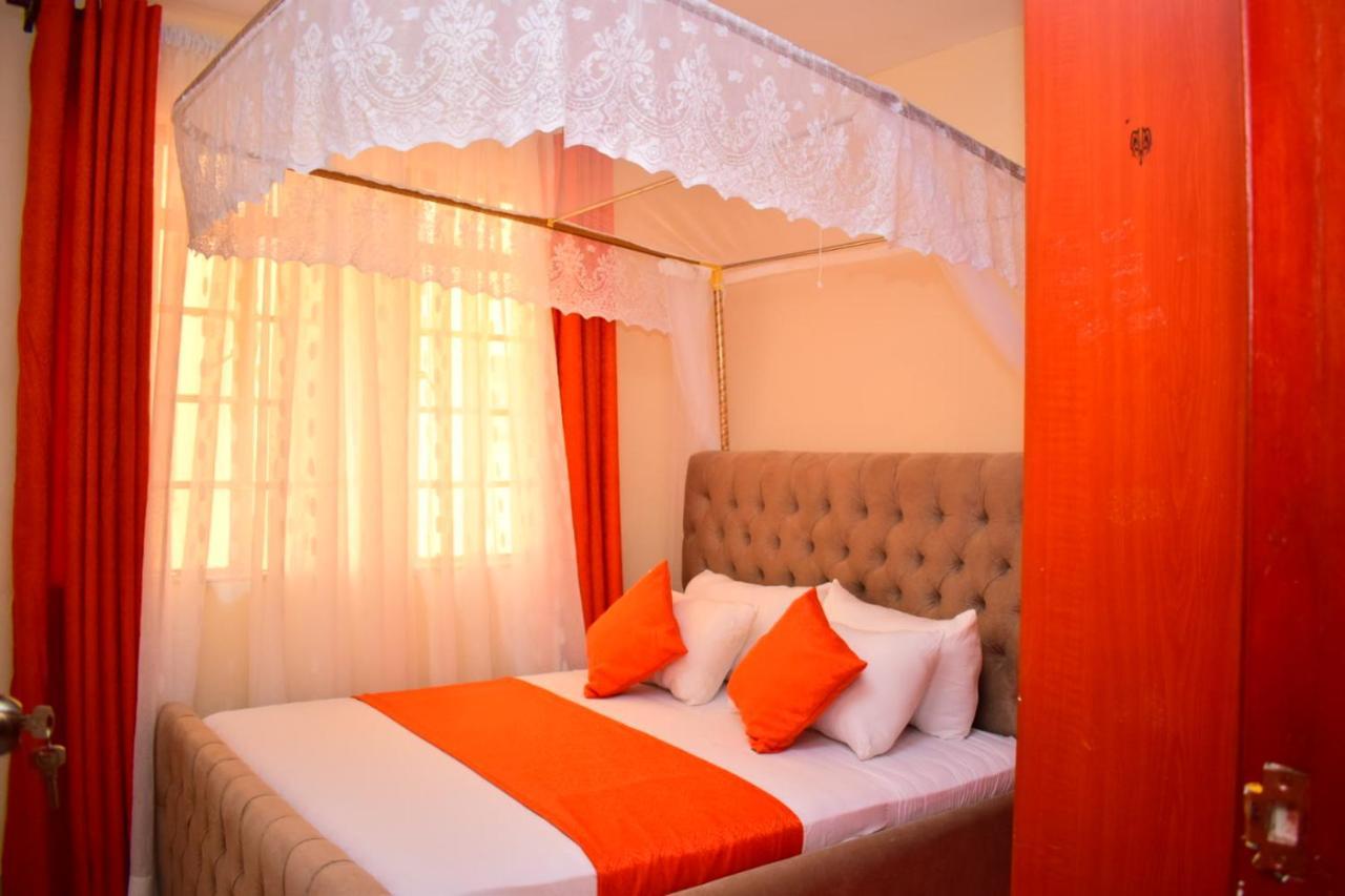 Great House Bnb Near Jkia Nairobi Zewnętrze zdjęcie